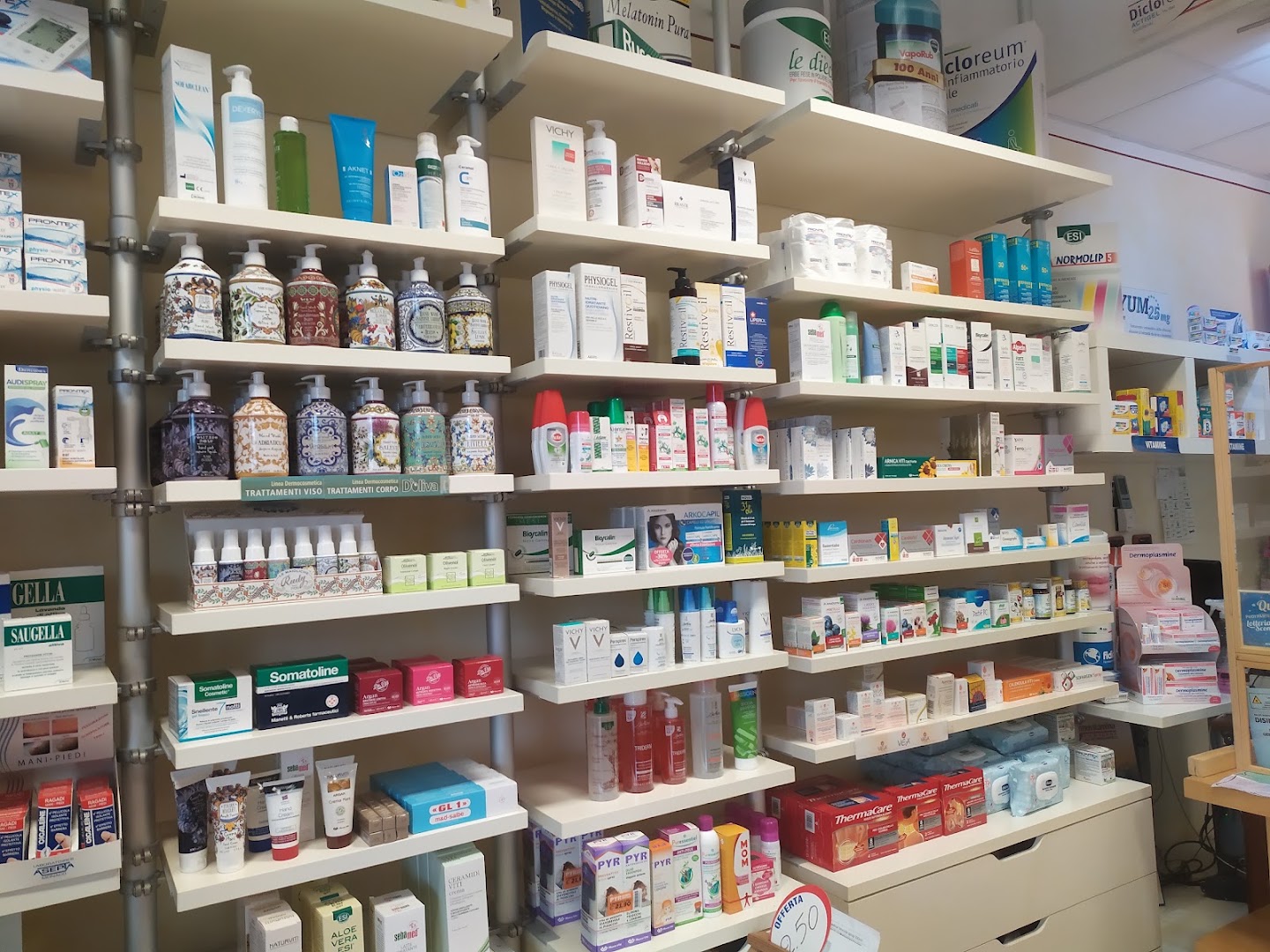 Parafarmacia Sandefendente Snc Di Libertino M. & Bassignani M · Foto 3